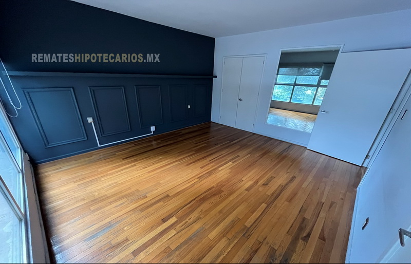 Rousseau 74 Anzures - 