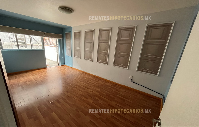 Rousseau 74 Anzures - 