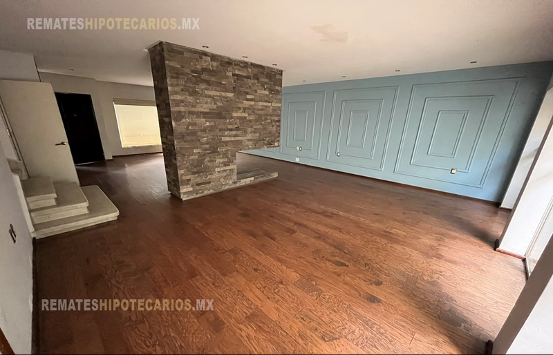 Rousseau 74 Anzures - 