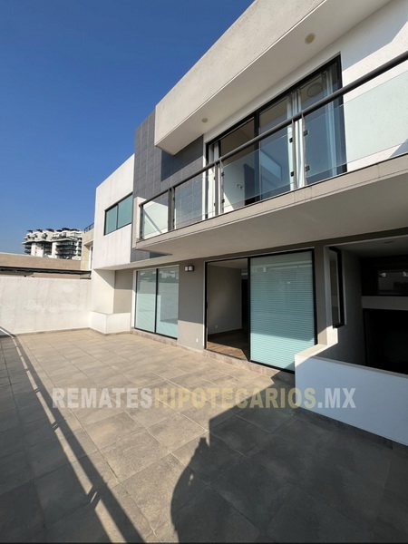 Casa Lomas Verdes 6ta Sección - 