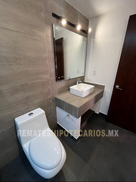 Casa Lomas Verdes 6ta Sección - 