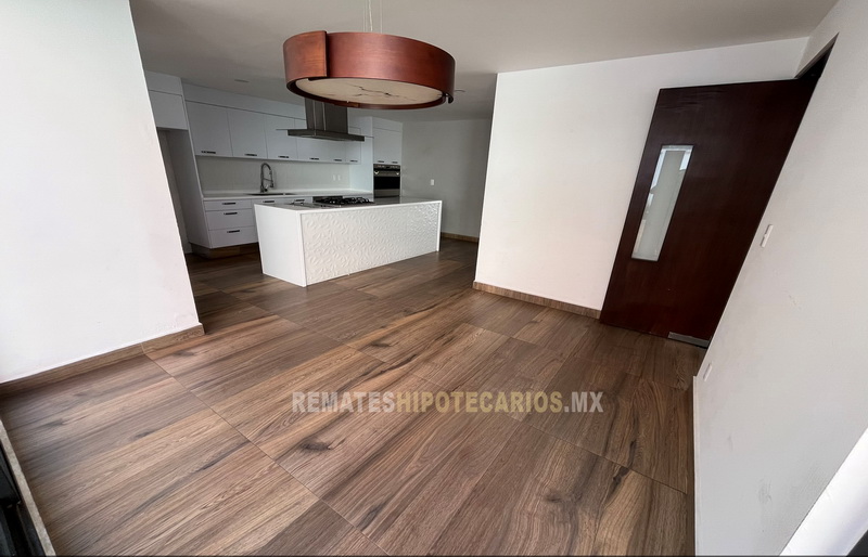 Casa Lomas Verdes 6ta Sección - 