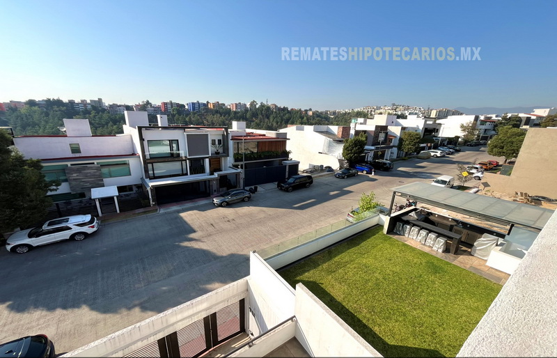 Casa Lomas Verdes 6ta Sección - 
