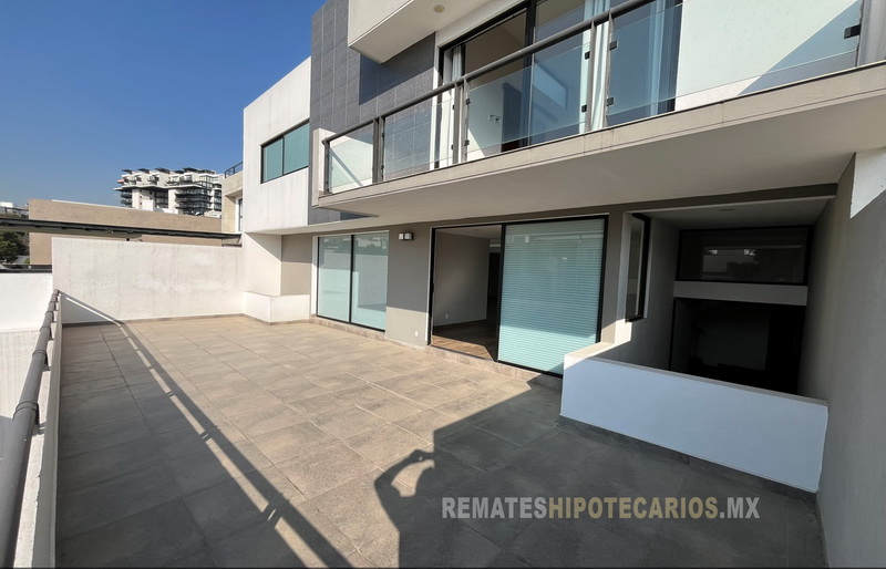 Casa Lomas Verdes 6ta Sección - 
