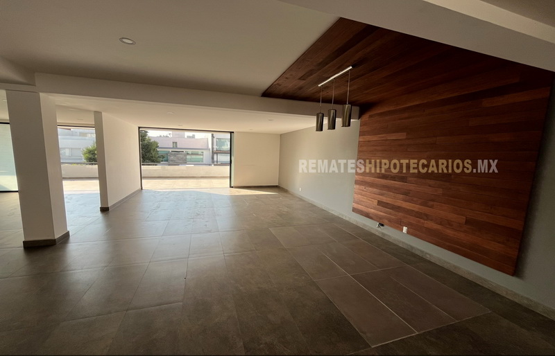 Casa Lomas Verdes 6ta Sección - 