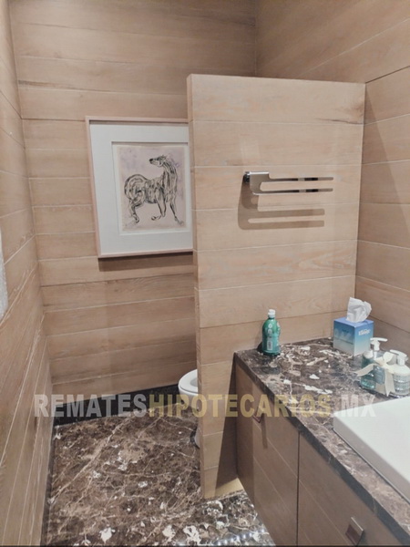 Casa en Bosques de las Lomas - 