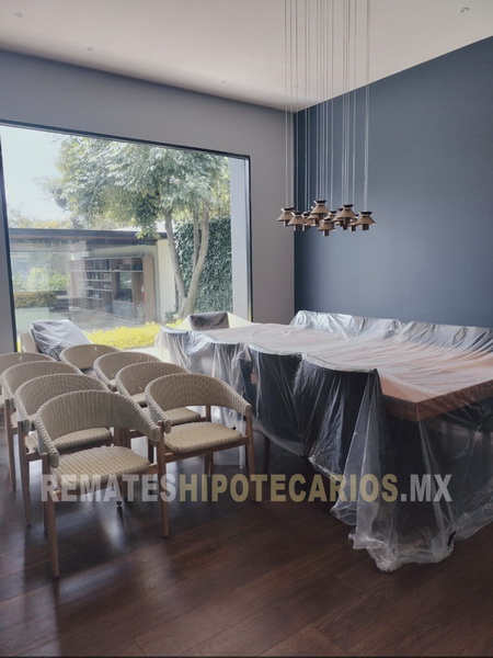 Casa en Bosques de las Lomas - 