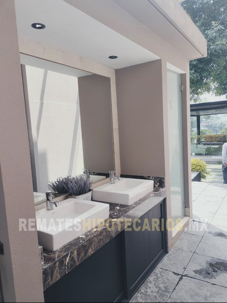 Casa en Bosques de las Lomas - 