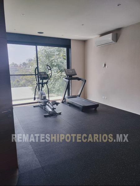 Casa en Bosques de las Lomas - 