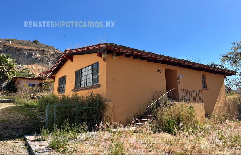 Casa Jiutepec Morelos Desocupada - 