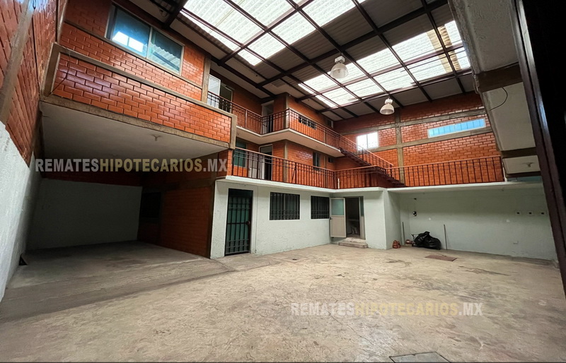 Edificio en Iztacalco de Entrega Inmediata - 