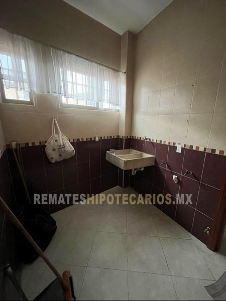 Edificio en Iztacalco de Entrega Inmediata - 