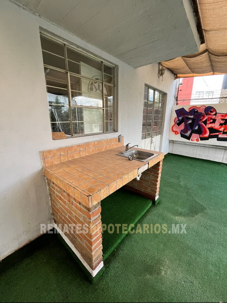 Rousseau 74 Anzures - 