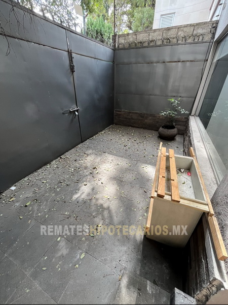 Rousseau 74 Anzures - 