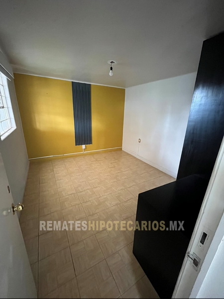 Rousseau 74 Anzures - 