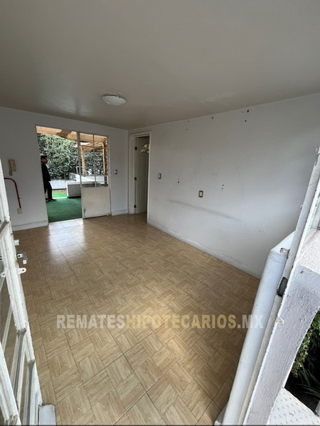Rousseau 74 Anzures - 