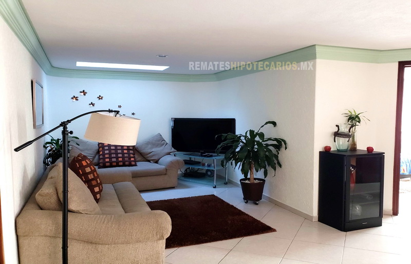 Casa en Jardines de BellaVista Tlalnepantla - 