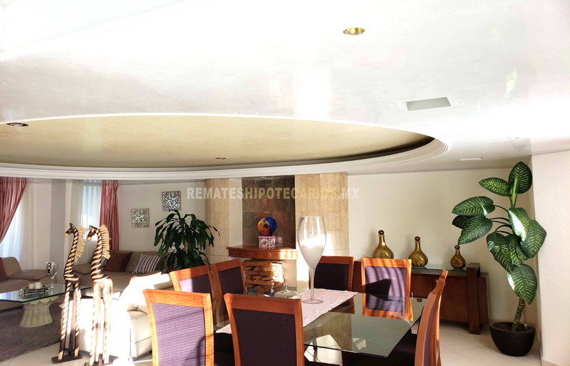Casa en Jardines de BellaVista Tlalnepantla - 