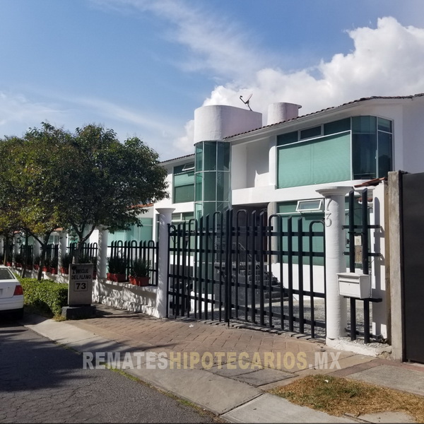 Casa en Lomas Country Club - 