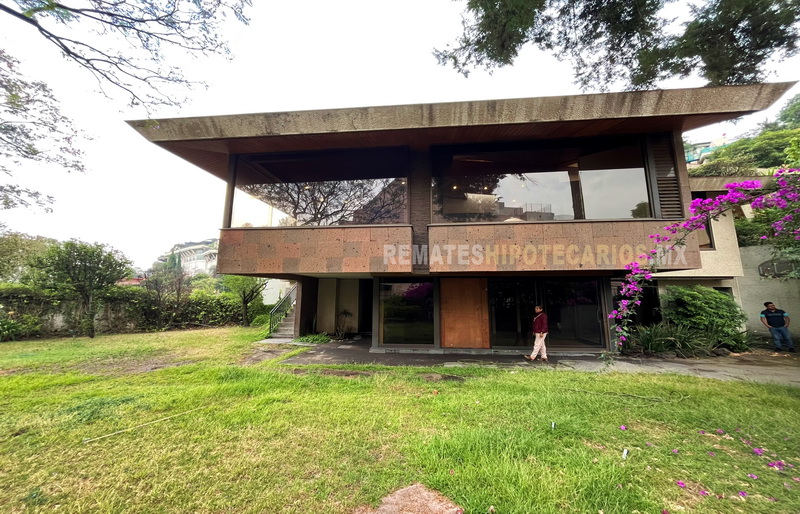 Casa en Bosque de las Lomas - 