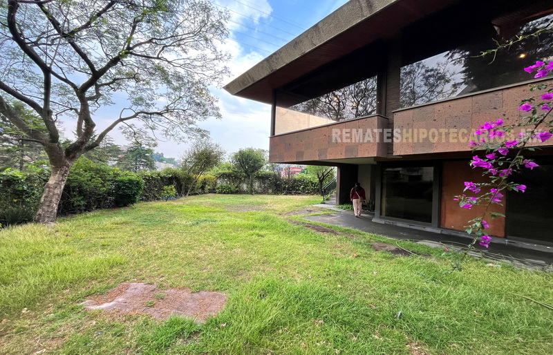 Casa en Bosque de las Lomas - 
