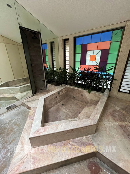 Casa en Bosque de las Lomas - 