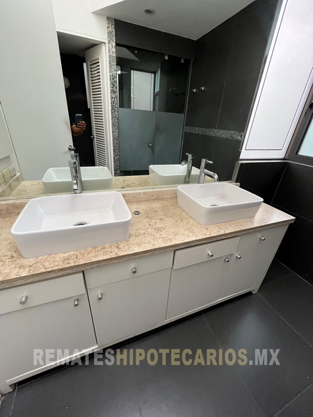 Casa en Bosque de las Lomas - 