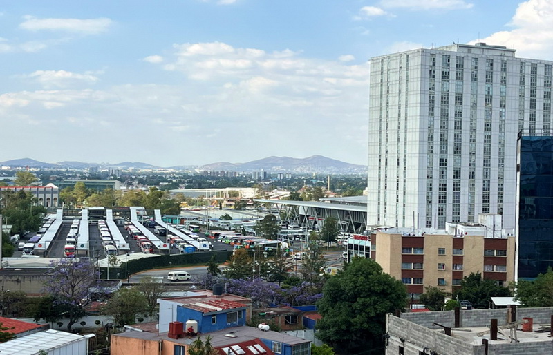 Edificio en Lomas de Sotelo - 