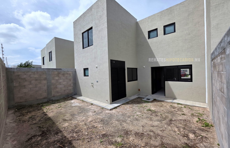 Casa Fraccionamiento Zakia 